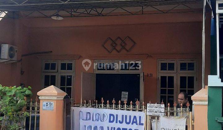 Rumah 2 Lantai Shm, Kompleks Nyiur Melambai  1