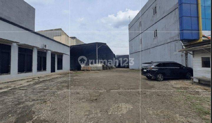 Tanah Dan Bangunan Dijalan Pahlawan Revolusi . Jakarta Timur 1