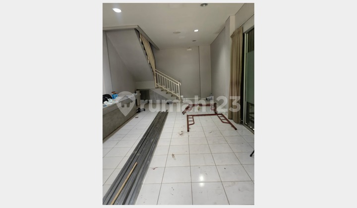 For Sale: Corner Shophouse 3 Floors at Bekasi Town Square (Betos) - Premium Position Facing Main Street! (013) 1