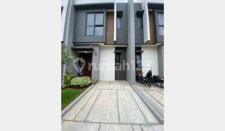 Sewa Cepat Rumah Murah 2 Lantai - Cluster Regia, Summarecon Crown Gading, Harapan Indah, Bekasi 018 Sewa Cepat Rumah Murah 2 Lantai - Cluster Regia, Summarecon Crown Gading, Harapan Indah, Bekasi 018