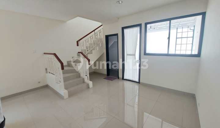 Jual Rumah 2 Lantai Lokasi Strategis Di Kawasan Jakarta Garden City, Cakung