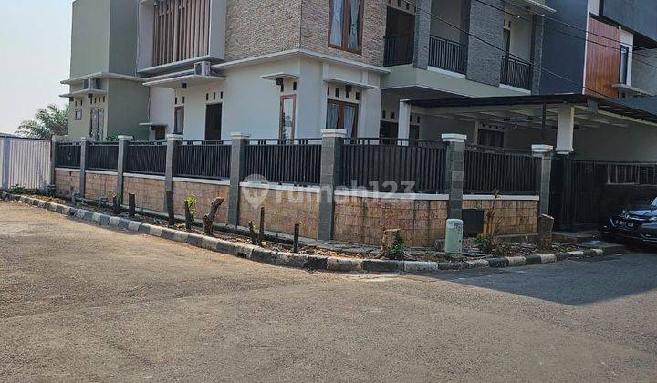 Dijual Cepat Rumah Mewah 2 Lantai Dekat Mall Di Metland Menteng 026  2