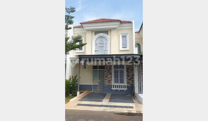 Selling Luxurious Fully Renovated House in La Seine Jakarta Garden City - Move-In Ready & Freehold Title (007)