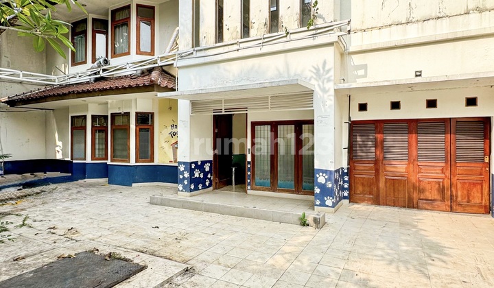 Dijual Rumah Tanah Luas dan Lebar di Prime Area, Lokasi Strategis Elit Semi Furnished di Jalan Brawijaya, Kebayoran Baru, Jakarta Selatan