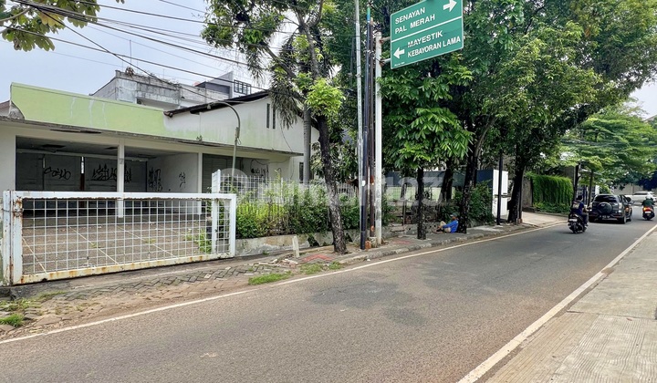 HITUNG TANAH dan LOKASI PREMIUM Rumah JL HANG JEBAT Kebayoran Baru, Jakarta Selatan 2