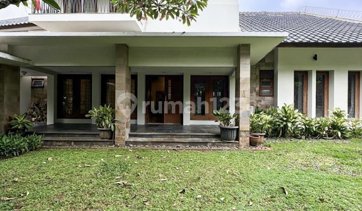 Prime Area Darmawangsa/Dharmawangsa, Dijual Rumah Property Hunian Terawat Bagus Area Premium Elit Strategis Siap Huni Semi Furnished di Dharmawangsa, Kebayoran Baru, Jakarta Selatan