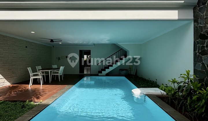 Disewakan/Dikontrakan Rumah Cantik dalam Perumahan Townhouse Asri Lingkungan Nyaman Akses Jalan Lebar Siap Huni Semi Furnished di Kemang Bangka, Jakarta Selatan 2