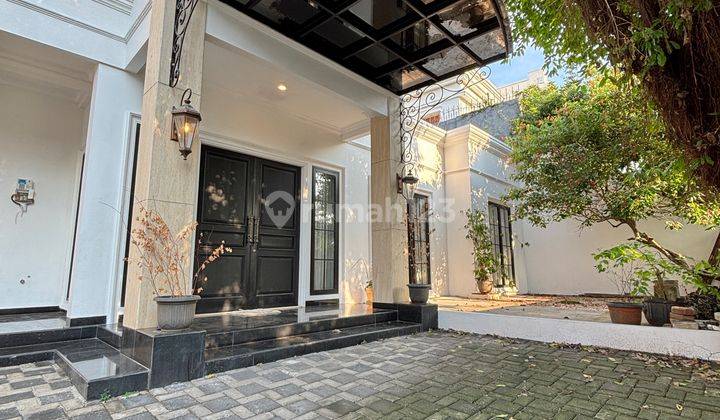 Rumah Cantik Dengan Swimming Pool, Dijual Rumah Mewah Cantik di Area Kemang, Jakarta Selatan 1