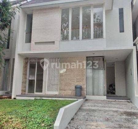 Rumah Murah Semi Furnished 2 Lantai Siap Huni Di Eastwood Citraland Surabaya Barat 1