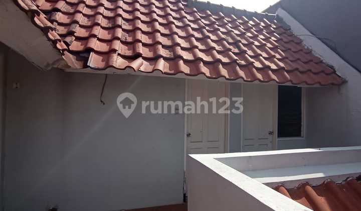 Rumah Murah Minimalis 1,5 Lantai Siap Huni Di Intervantional Village Citraland Dekat Gwalk Surabaya Barat 2