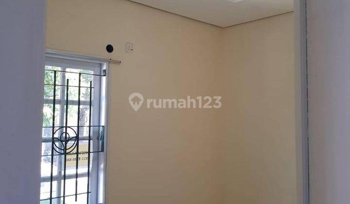 Rumah Murah 1 Lantai Minimalis Semi Furnished Siap Huni Dekat Pasar Modern Di Alam Hijau Citraland Surabaya Barat 2