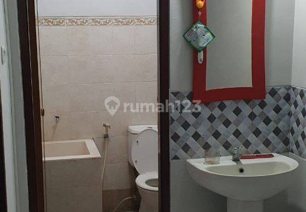 Rumah Murah 1 Lantai Minimalis Semi Furnished Full Renovasi Siap Huni Dekat Gwalk Di Villa Taman Telaga Citraland Surabaya Barat 2