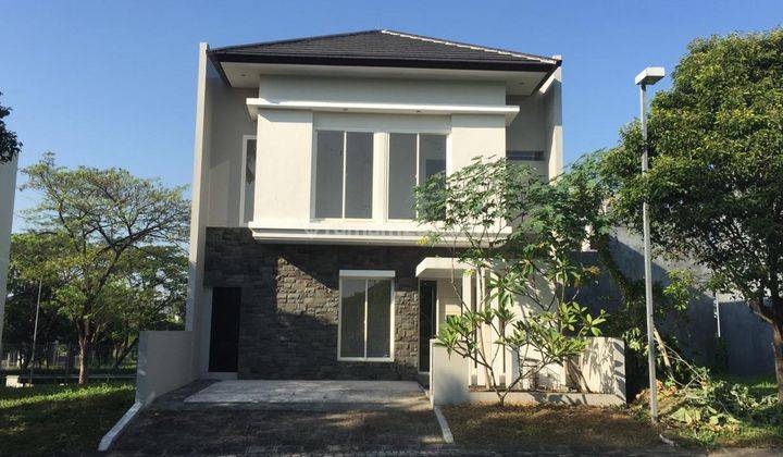 Rumah Murah 2 Lantai Minimalis Modern Semi Furnished Siap Huni Dekat Pasar Modern Di Woodland Citraland Surabaya Barat 1