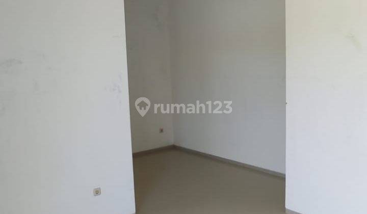 Rumah Murah 2 Lantai Minimalis Modern Kosongan Siap Huni Dekat Pasar Modern Di Eastwood Citraland Surabaya Barat 2