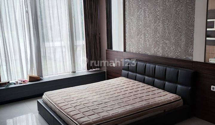 Rumah Murah Baru Renov 2 Lantai Minimalis Modern Semi Furnished Siap Huni Dekat Pasar Modern Di Taman Puspa Raya Citraland Surabaya Barat 2