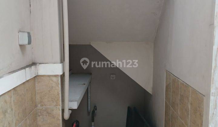 Rumah Murah 1,5 Lantai Minimalis Semi Furnished Siap Huni Dekat Pasar Modern Di Alam Hijau Citraland Surabaya Barat 2