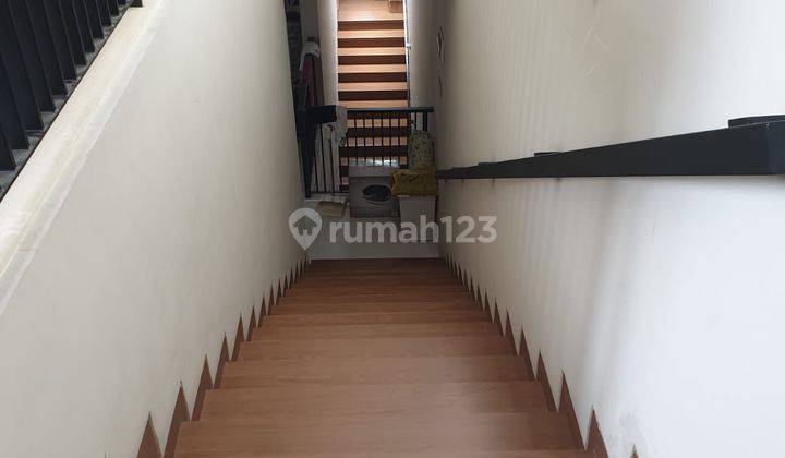 Rumah Murah 3 Lantai Minimalis Modern Semi Furnished Siap Huni Dekat Gwalk Di International Village Citraland Surabaya Barat 2