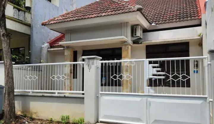 Rumah Murah 1,5 Lantai Minimalis Semi Furnished Siap Huni Dekat Pasar Modern Di Taman Puspa Raya Citraland Utama Surabaya Barat 1