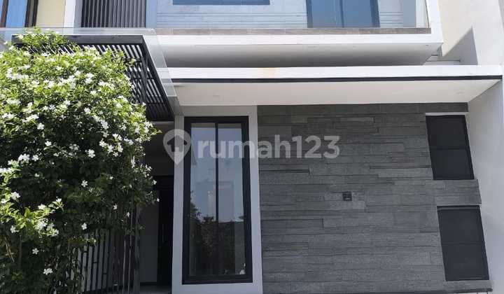 Rumah Murah 2 Lantai Minimalis Modern Semi Furnished Siap Huni Dekat Pasar Modern Semi Furnishe Di Taman Puspa Raya Citraland Utama Surabaya Barat