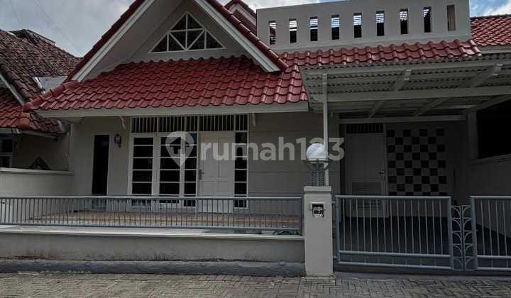Rumah Murah 1,5 Lantai Minimalis Semi Furnished Siap Huni Dekat Gwalk Di International Village Citraland Utama Surabaya Barat Rumah Murah 1,5 Lantai Minimalis Semi Furnished Siap Huni Dekat Gwalk Di International Village Citraland Utama Surabaya Barat