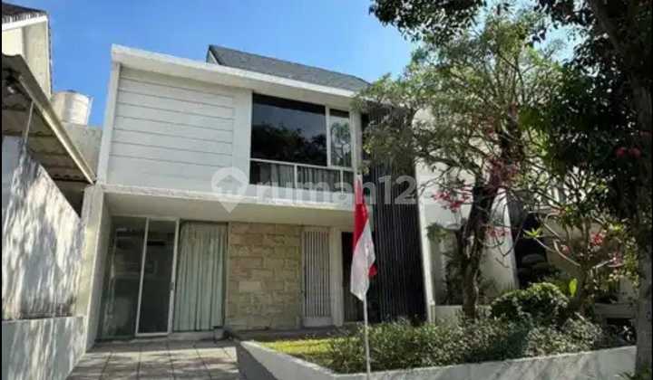 Affordable 2-Story Minimalist House Fully Furnished Near Gwalk in Woodland Citraland Utama West Surabaya