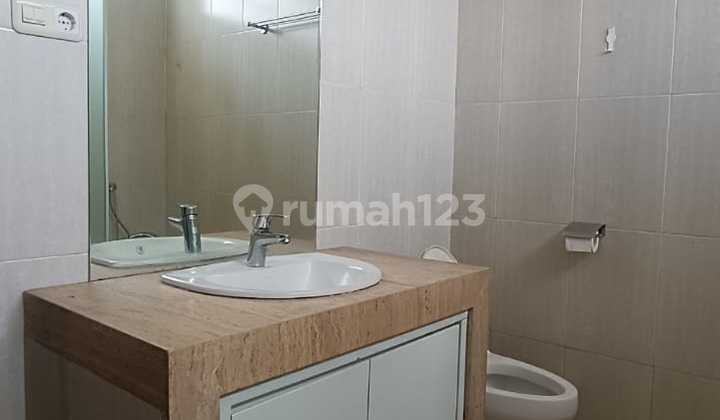 Rumah Murah 2 Lantai Minimalis Semi Furnished Siap Huni Dekat Gwalk Di Villa Sentra Raya Citraland Utama Surabaya Barat 2