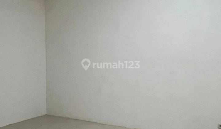 Rumah Murah 1,5 Lantai Minimalis Modern Semi Furnished Siap Huni Dekat Gwalk Di Puri Widya Kencana Citraland Surabaya Barat 2