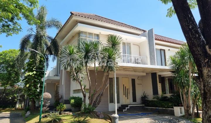 Rumah Murah 2 Lantai Hook Minimalis Semi Furnished Siap Huni Dekat Gwalk Di Villa Taman Telaga Citraland Utama Surabaya Barat