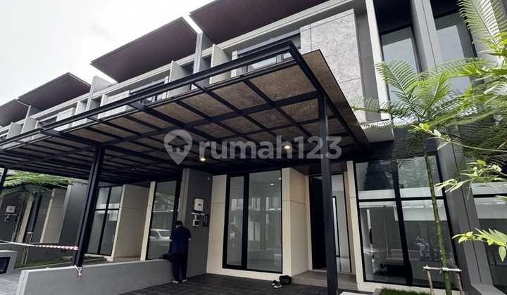 Rumah Murah 2 Lantai Baru Gress Dekat Gwalk Di District 9 Citraland Utama Surabaya Barat