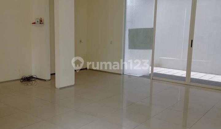 Rumah Murah 2 Lantai Minimalis Semi Furnished Siap Huni Dekat Gwalk Di Royal Park Citraland Utama Surabaya Barat 2