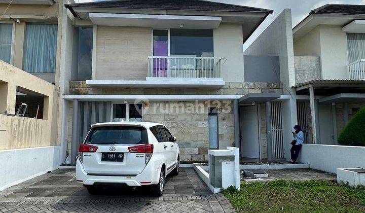 Rumah Murah 2 Lantai Siap Huni Semi Furnished di Greenwich Royal Residence Wiyung Surabaya Barat 1