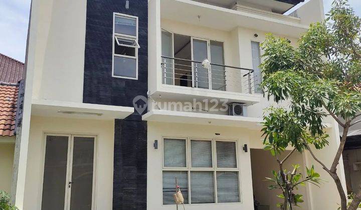 Rumah Murah 2 Lantai Minimalis Modern Semi Furnished Siap Huni Dekat Gwalk Di Villa Taman Telaga Citraland Surabaya Barat 1