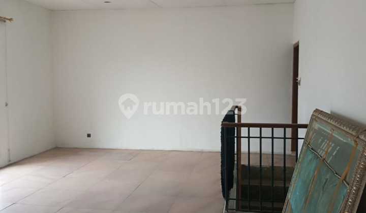 Rumah 2 Lantai di Pamulang Lokasi Bagus Bebas Banjir Hadap Jalan 2