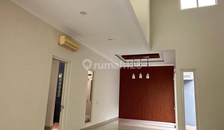 Dijual Rumah Bagus, Rapih Siap Huni di Cluster Grasea The Spring, Gading Serpong 2