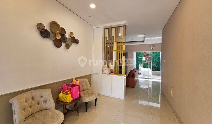 Turun Harga Rumah Rapih, Furnished Siap Huni di Serenade Lake Gading Serpong 2