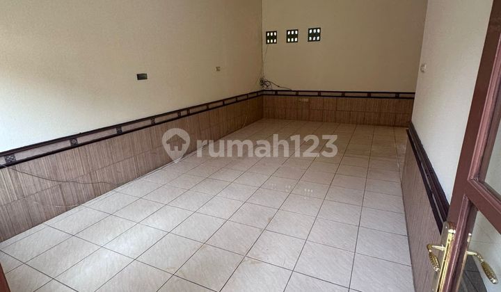 Rumah Luas Bangunan 1 Lantai Lokasi Bagus Siap Huni di Pamulang 2