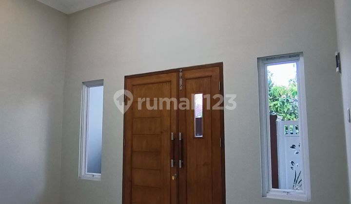 Di Jual cepaattt rumah baru dan cantik 2