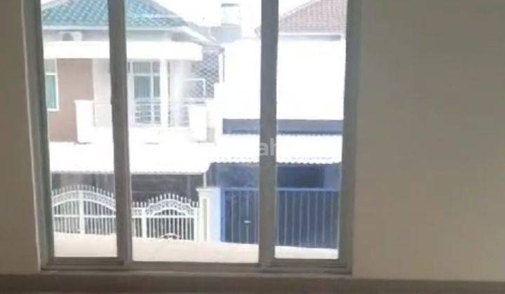 Di Jual Cepat Rumah 2 Lt Di Modrnland 2