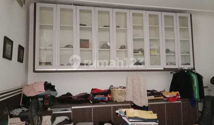 Di Jual Cepaatt Rumah Lt 2 Semi Furnish 2