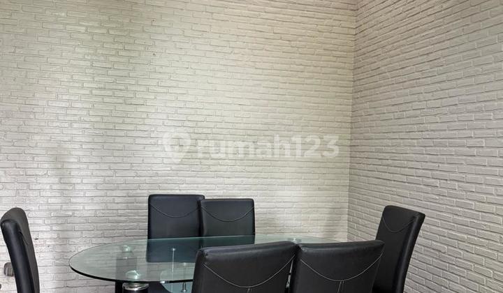 Dijual Cepaatt Rumah 2 Lt Di Modernland 2