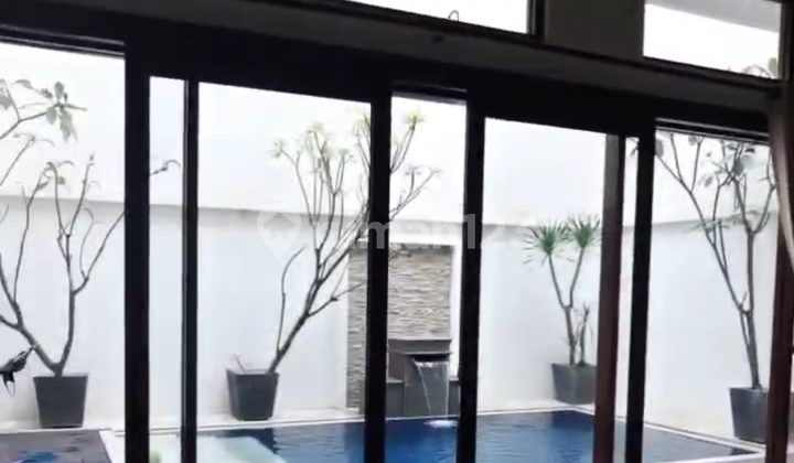 Di Jual Rumah 3 Lantai Siap Huni Tinggal Bawa Koper