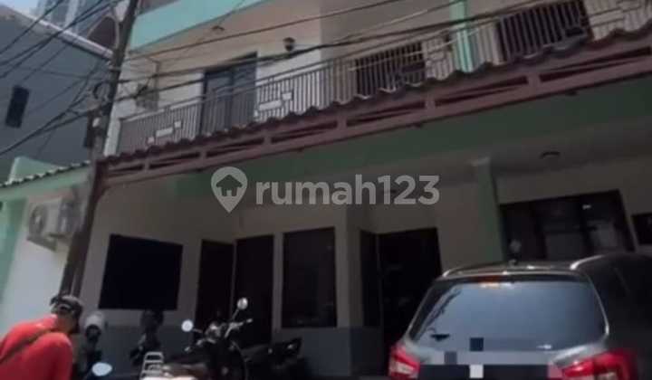 Kost" Strategic Location in Setiabudi, South Jakarta 2