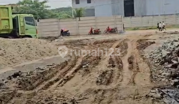 Warehouse for Rent Under Renovation in Bayur, Tangerang Warehouse for Rent Under Renovation in Bayur, Tangerang