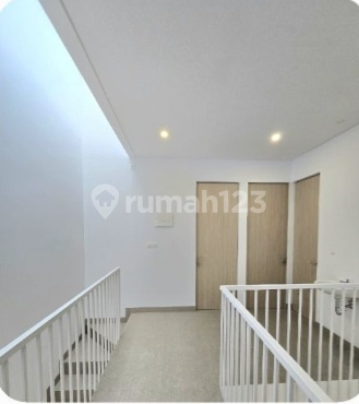 Dijual Rumah. Bagus Di Joglo  2