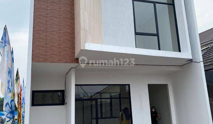 Rumah Brand new dalam Cluster di Jombang , tahap 3. Dekat sta Sudimara, UPJ, Sta Jurang mangu, BXc,  Bebas banjir. Ada rooftop. Carpot bs 2 mobil. Smartdoor lock 2