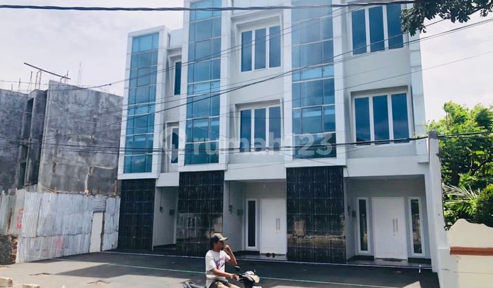 Office Unit Modern di Pejaten Raya Dekat Tb Simatupang