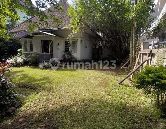 Dijual Rumah Belanda Heritage C . Jalan Jawa . Kota Bandung. Dekat Pemkot Bandung. Bbrp Sekolah Favorite Bandung. 1