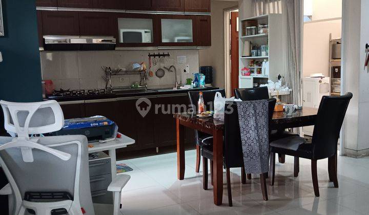 Dijual Rumah ,  Kamar Tidur Ada 6. Luas Tanah 195 M². Ptatista Antapani. Bandung .  Dekat  Kiara Artha Park. Jalan Riau.  Jalan Jakarta. Ibcc,  Arcamanik 2