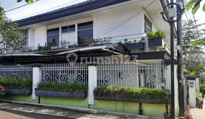 For Sale 2-Story House. Near Complex Park. 6 Bedrooms Strategic Location. Near Gedung Sate. Gasibu. Telkom. Itenas. ITB. Unpad. Cikutra Bandung. For Sale 2-Story House. Near Complex Park. 6 Bedrooms Strategic Location. Near Gedung Sate. Gasibu. Telkom. Itenas. ITB. Unpad. Cikutra Bandung.