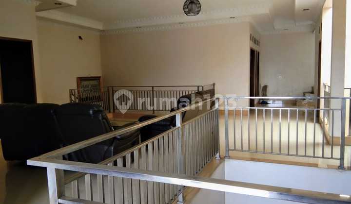 For Sale Beautiful 2-Story House Ready to Live In. Has 6 Bedrooms. Land Area 260 M2. Pamulang. Ciputat. Tangerang. 2